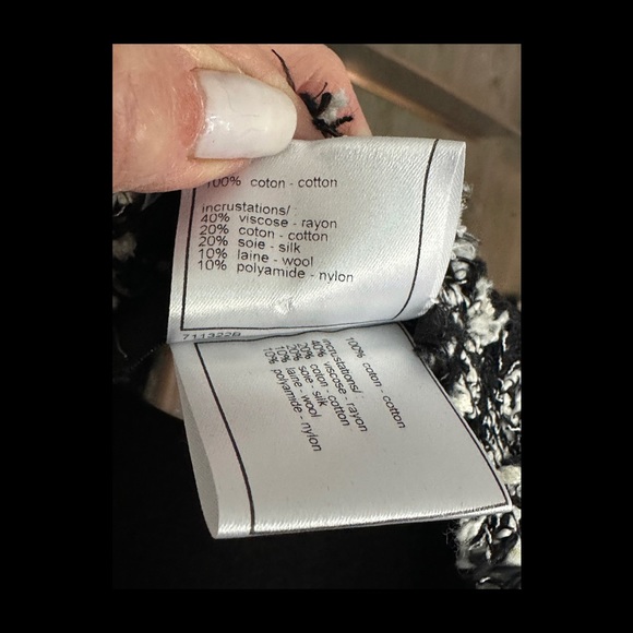 Vintage Chanel Guipure collarless lace jacket - Picture 8 of 10